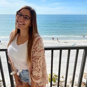 Meet your Posher, Katelyn